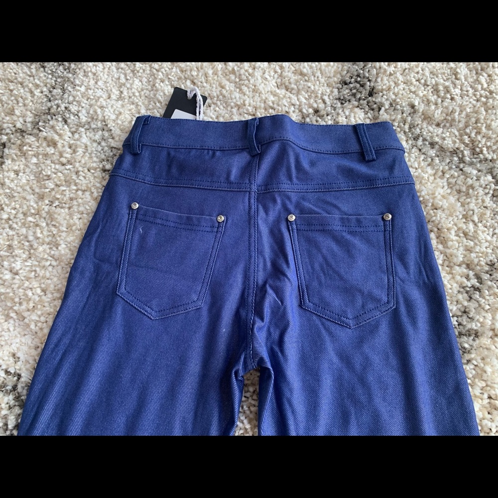 NWT blue capris